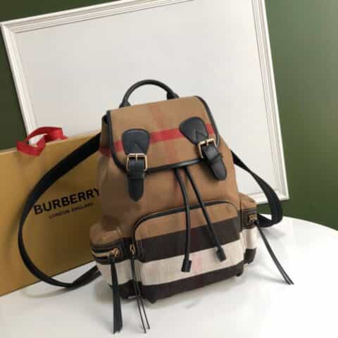 Burberry巴宝莉Canvas格纹The Rucksack 军旅背包2011