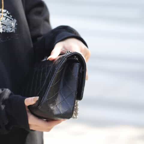 Chanel香奈儿 复刻2.55 reissue系列单肩斜挎包 A37587