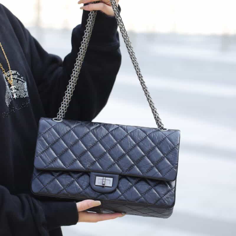 Chanel香奈儿 复刻2.55 reissue系列单肩斜挎包 A37586