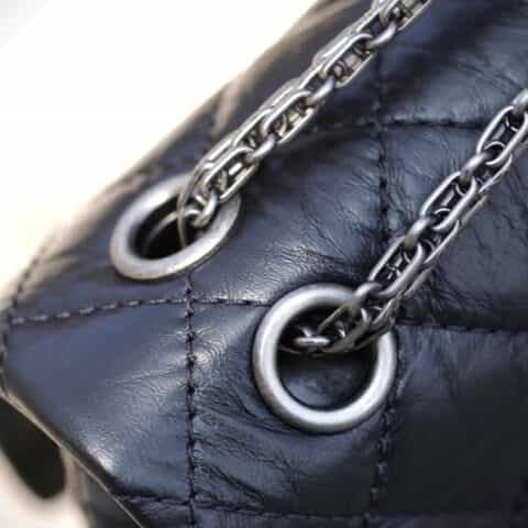 Chanel香奈儿 复刻2.55 reissue系列单肩斜挎包 A37586