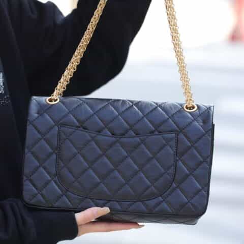 Chanel香奈儿 复刻2.55 reissue系列单肩斜挎包 A37587金扣