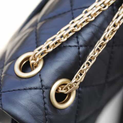 Chanel香奈儿 复刻2.55 reissue系列单肩斜挎包 A37587金扣