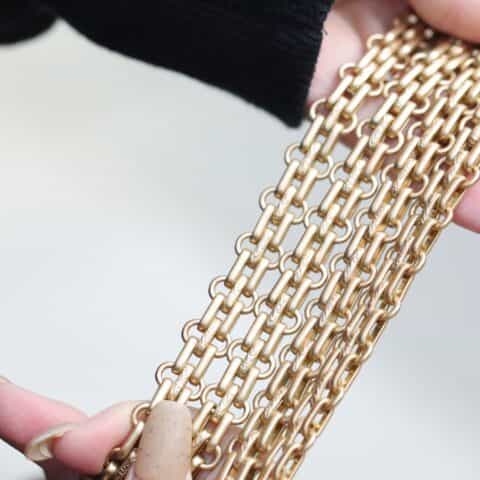 Chanel香奈儿 复刻2.55 reissue系列单肩斜挎包 A37587金扣