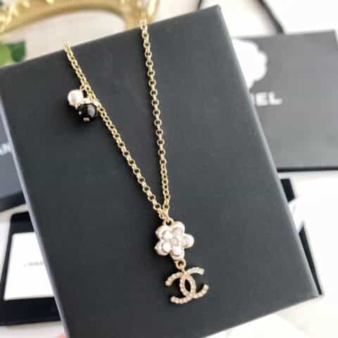 新款CHANEL香奈儿双c山茶花项链