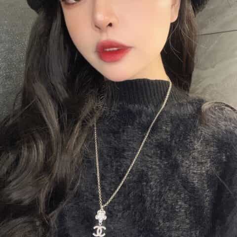 新款CHANEL香奈儿双c山茶花项链