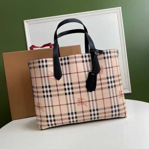 Burberry巴宝莉实用功能型购物袋