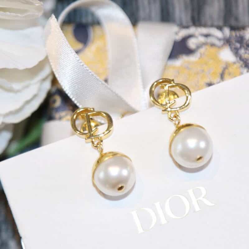 新款DIOR迪奥CD珍珠耳钉耳环