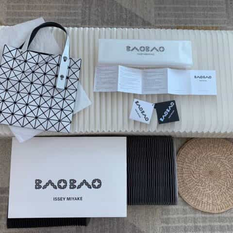 Issey Miyake三宅一生BaoBao新款7格手提袋