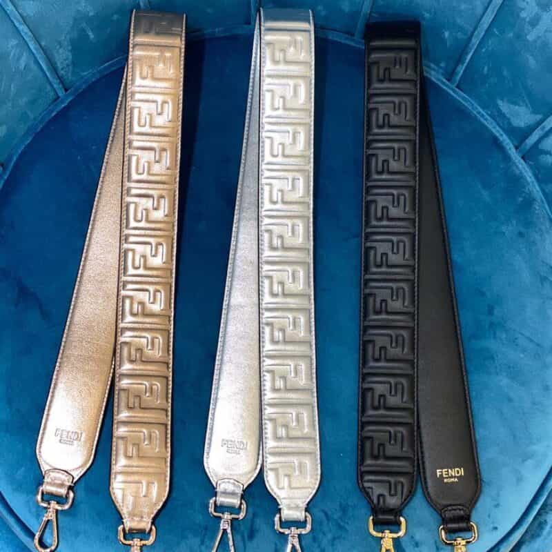 FENDI芬迪双FLOGO标志性柔软小牛皮长肩带709B