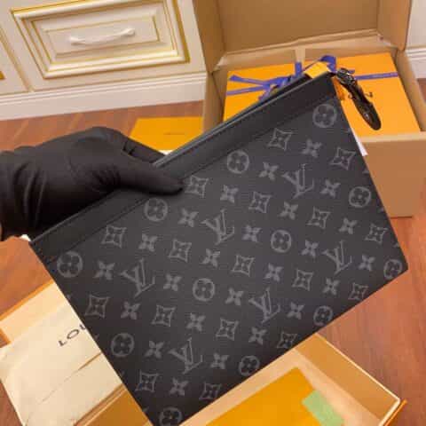 Louis Vuitton LV Pochette Voyage MM 手拿包 M61692