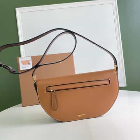 Burberry巴宝莉光滑意大利鞣制皮革时装秀款肩背包7171