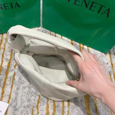 Bottega Veneta葆蝶家 Mini Bag 奶昔白629635