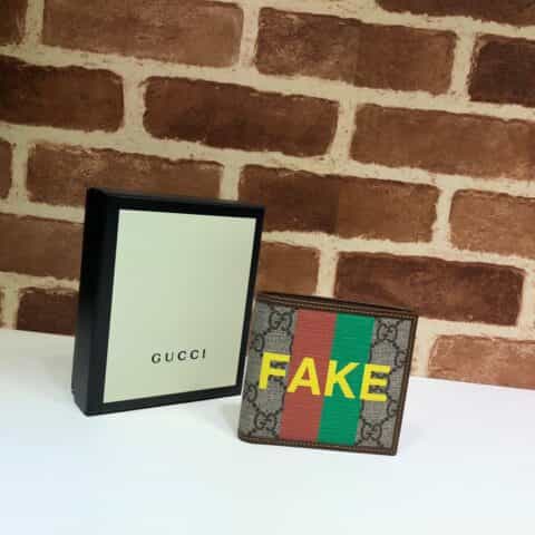 GUCCI古驰“Fake/Not”印花钱包636166