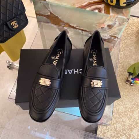 CHANEL香奈儿    2021早春菱格一脚蹬乐福鞋