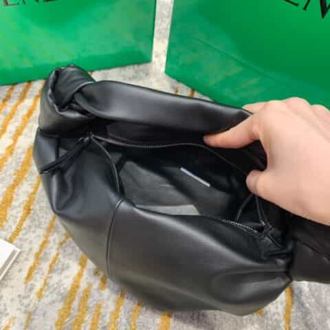 Bottega Veneta葆蝶家 Mini Bag 经典黑629635