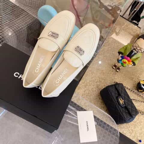 CHANEL香奈儿    2021早春菱格一脚蹬乐福鞋