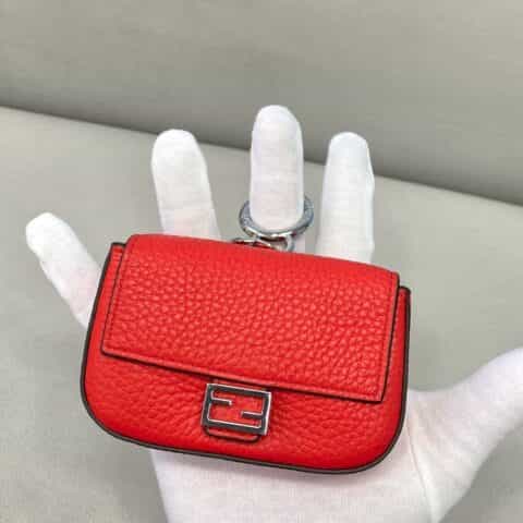 FENDI芬迪超迷你BAGUETTE零钱包315