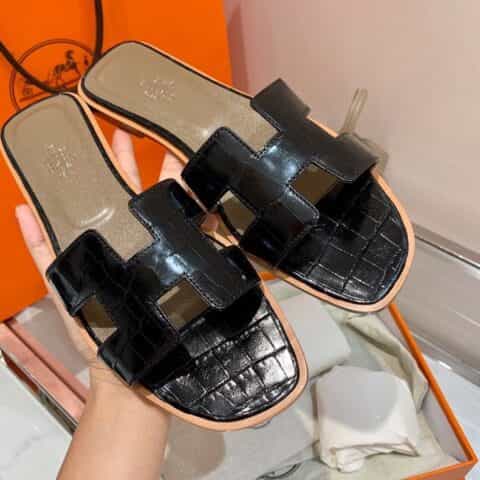 Hermes爱马仕   crocodile师傅级一对一手工制作进口亮面鳄鱼皮H 经典平拖凉鞋