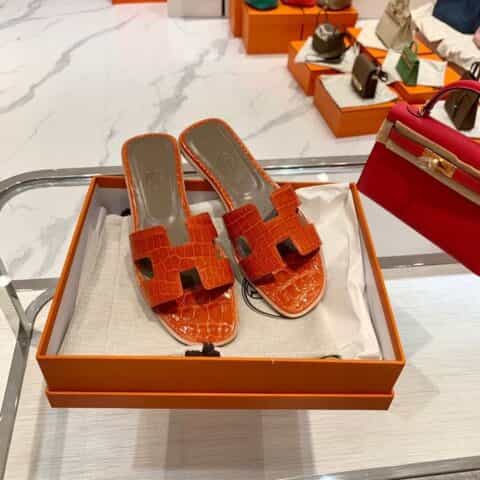 Hermes爱马仕   crocodile师傅级一对一手工制作进口亮面鳄鱼皮H 经典平拖凉鞋