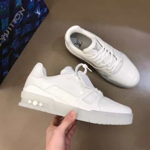 LV/路易威登     L 奢品 进口开边珠牛皮Trainer运动鞋跑步鞋