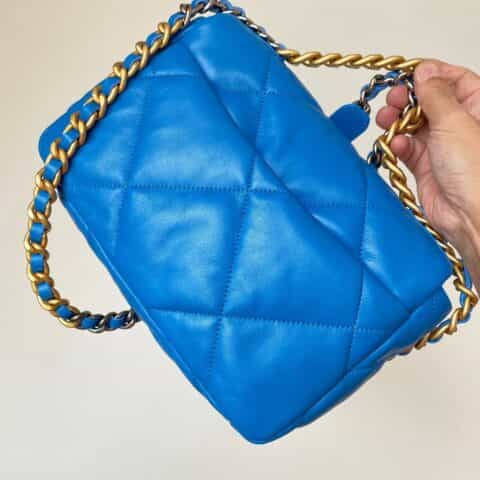 Chanel香奈儿 19 Flap Bag AS1160小号26CM蓝色