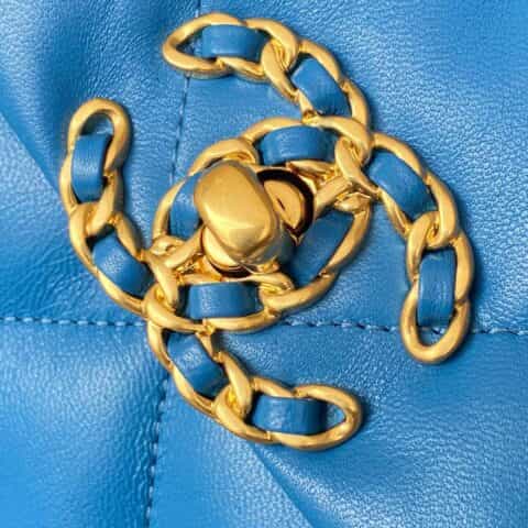 Chanel香奈儿 19 Flap Bag AS1160小号26CM蓝色