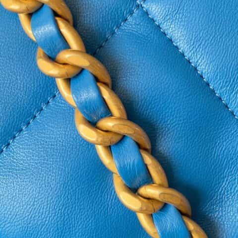 Chanel香奈儿 19 Flap Bag AS1160小号26CM蓝色