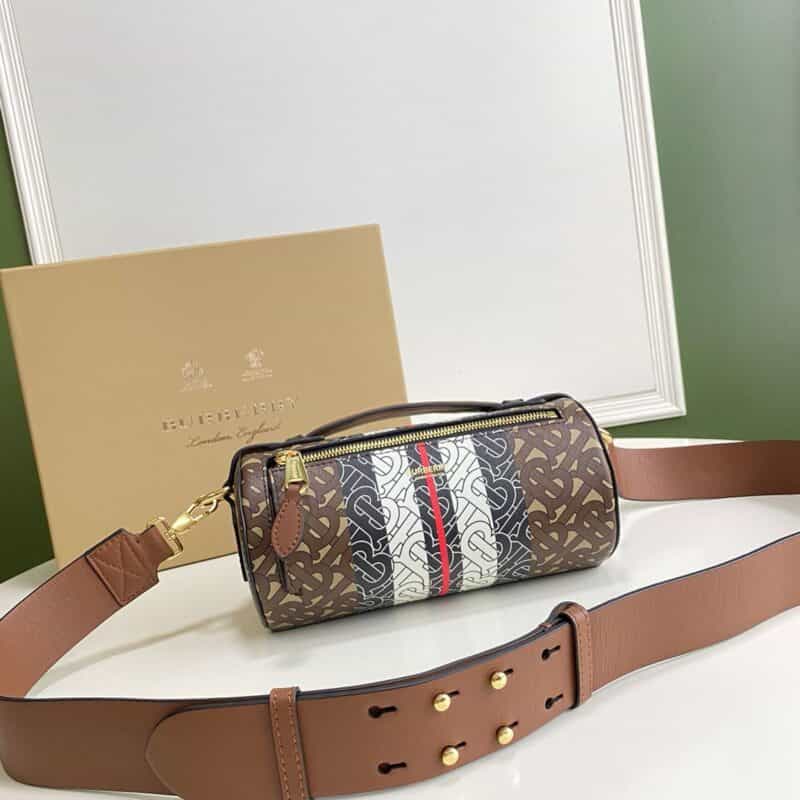 Burberry巴宝莉环保帆布材质圆柱形巴瑞尔包