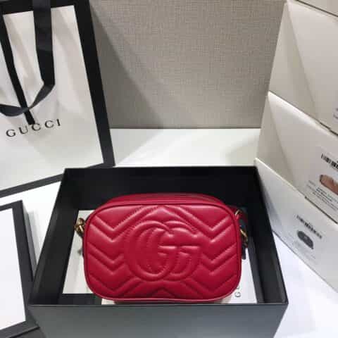 Gucci GG Marmont matelassé mini bag 相机包 448065