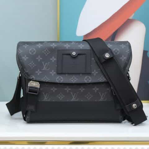 Louis Vuitton LV Messenger PM Voyager斜挎邮差包M40511