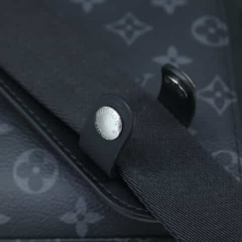 Louis Vuitton LV Messenger PM Voyager斜挎邮差包M40511
