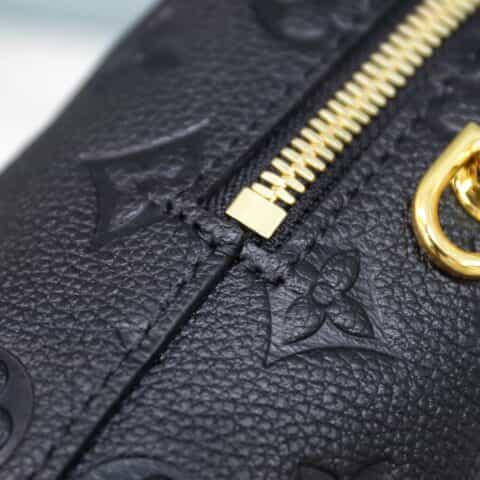 Louis Vuitton LV Petite Malle Souple盒子包 M45393