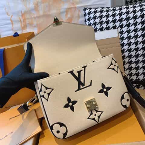 Louis Vuitton LV Crafty Pochette Métis邮差包 M45384