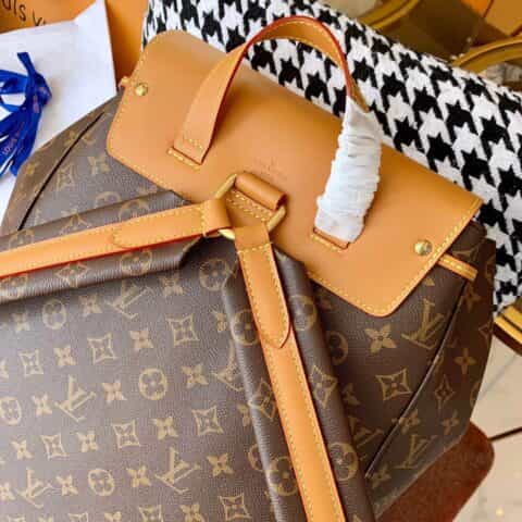 Louis Vuitton LV Trio双肩包 M44658