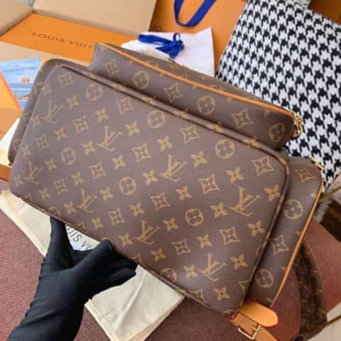 Louis Vuitton LV Trio双肩包 M44658