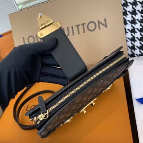 Louis Vuitton LV Trunk Clutch软箱子包 M43596