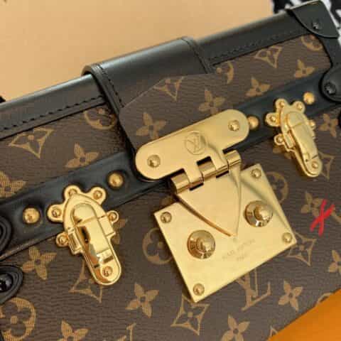 Louis Vuitton LV Petite Malle 盒子包 M44199