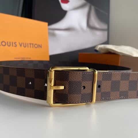 LV/路易威登   小牛皮内衬Damier雕刻带扣腰带