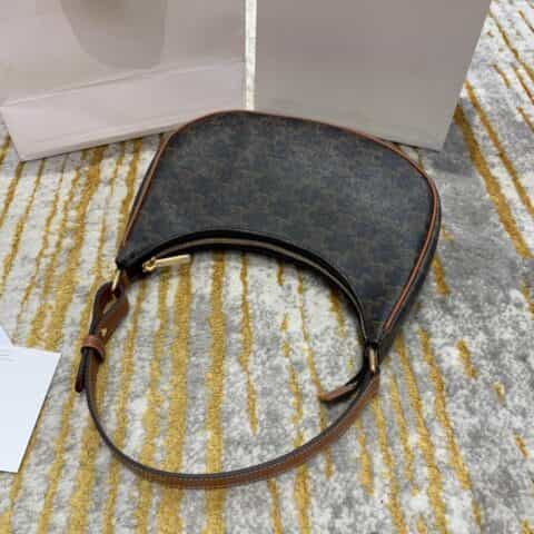 Celine思琳 Ava Bag in Triomphe Canvas 腋下包 193952
