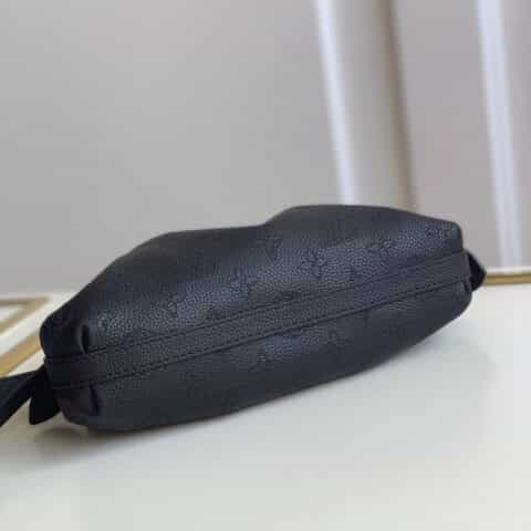 LV Scala Mini Pouch 云朵包 M80093 M80092 M80094