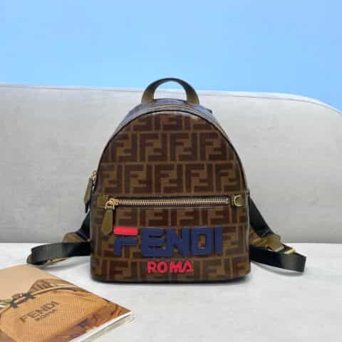 FENDI芬迪压印 FF 拼接字母防水料背包2362S