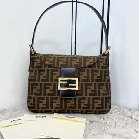 FENDI芬迪金色五金搭配复古花纹材料超火中古包0155