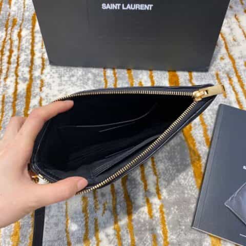 Saint laurent Ysl Monogram小号手拿包 379039
