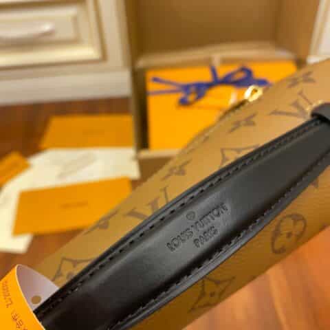 Louis Vuitton LV Pochette Métis邮差包 M44876
