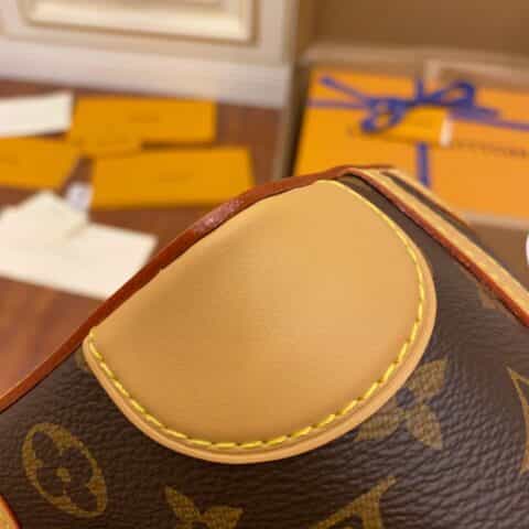 Louis Vuitton LV Noé Purse 水桶包 M57099