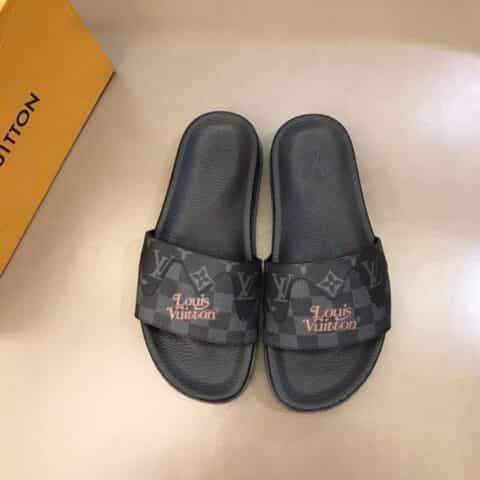 LV/路易威登   鞋面选用进口原版材质高端男士拖鞋