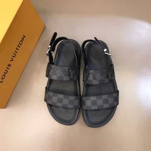 LV/路易威登   鞋面选用进口原版材质高端男士拖鞋