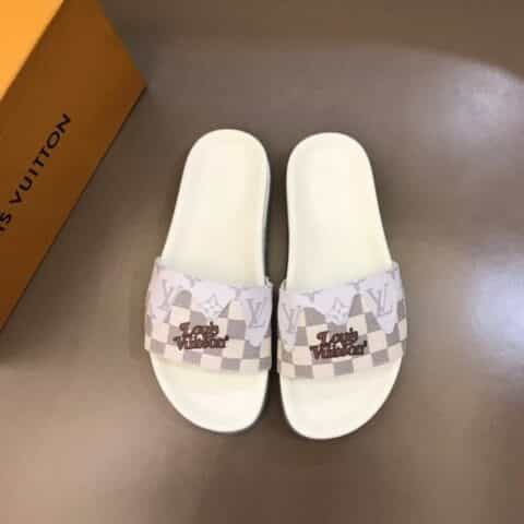 LV/路易威登   鞋面选用进口原版材质高端男士拖鞋