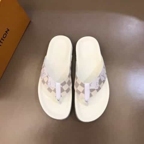 LV/路易威登   鞋面选用进口原版材质高端男士拖鞋