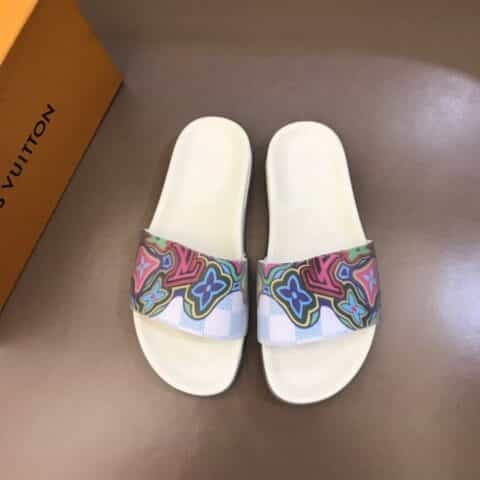 LV/路易威登   鞋面选用进口原版材质高端男士拖鞋
